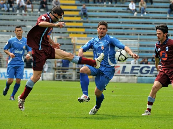 Como, bomber Filippini segna un gol a partita 