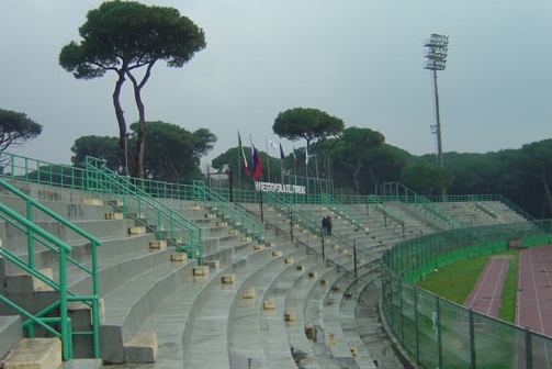 Viareggio - Avellino 0-1. Zigoni gol