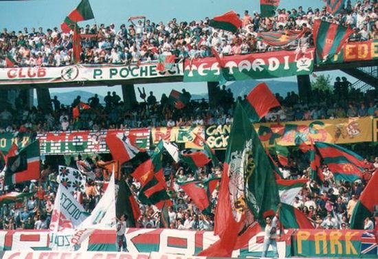 Il video di Ternana - Como 2-1 il Liberati fa festa