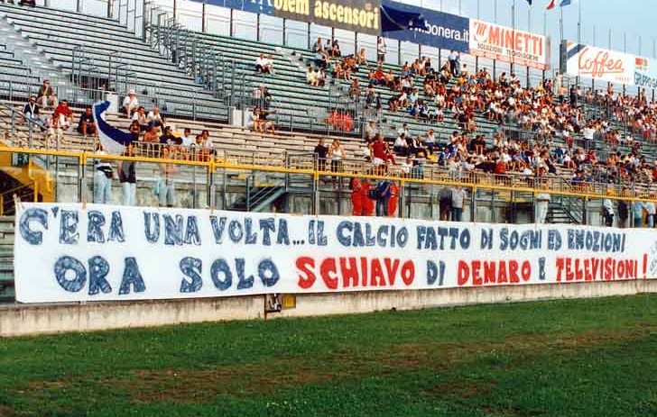 striscione calcio