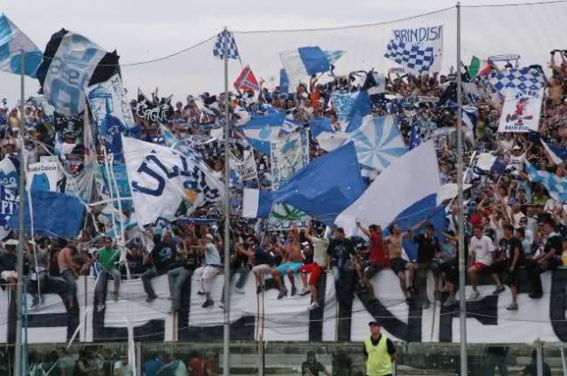 Paganese-Avellino 4-1 Caturano e Scarpa ribaltano il gol di Angiulli