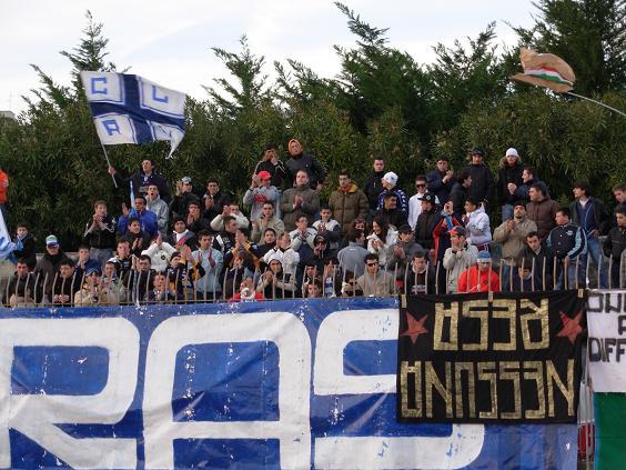 Aggressione ai calciatori dell'Ebolitana, due in ospedale