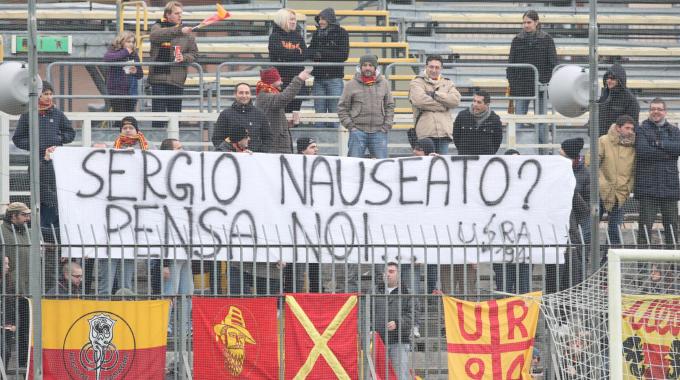 ravenna_tifosi_striscione_aletti