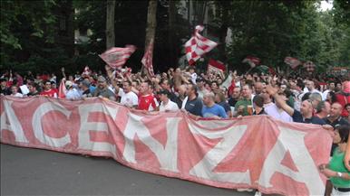 Ingiunzione al Piacenza per la cessione di Kharja (stagione 2008-2009)
