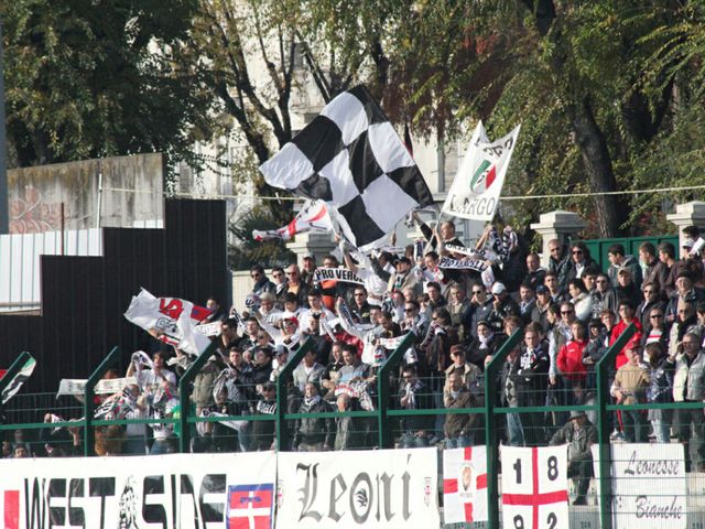 Pro Vercelli - Como per i play off