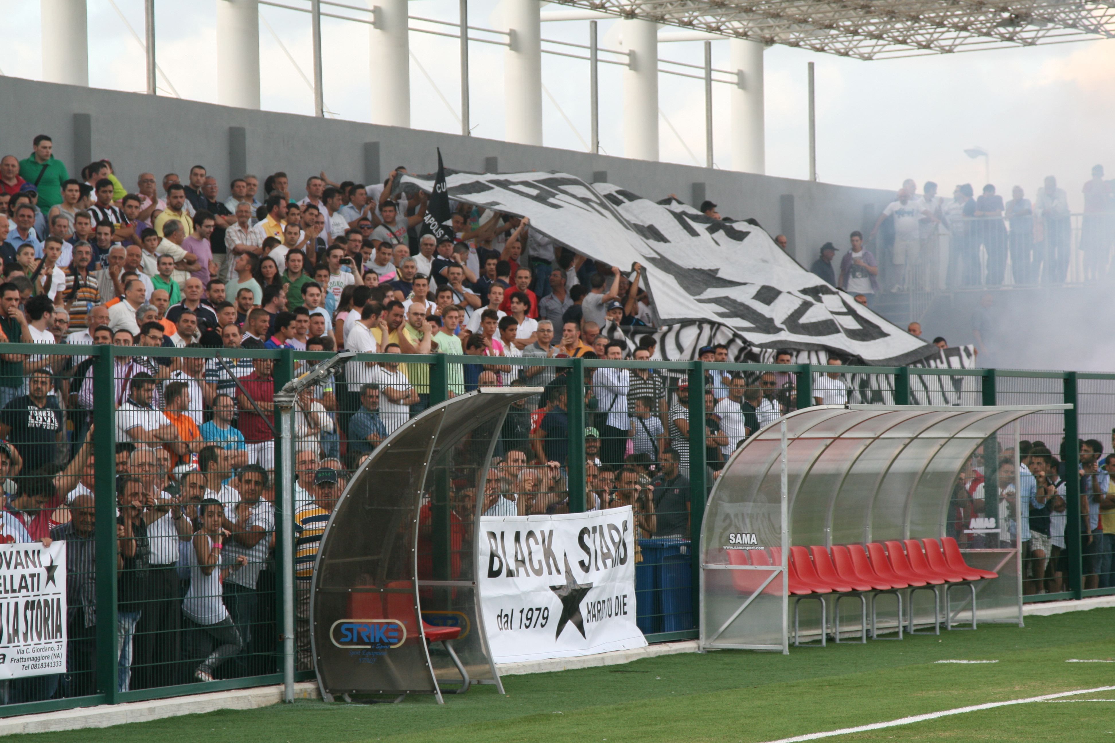 neapolis tifo