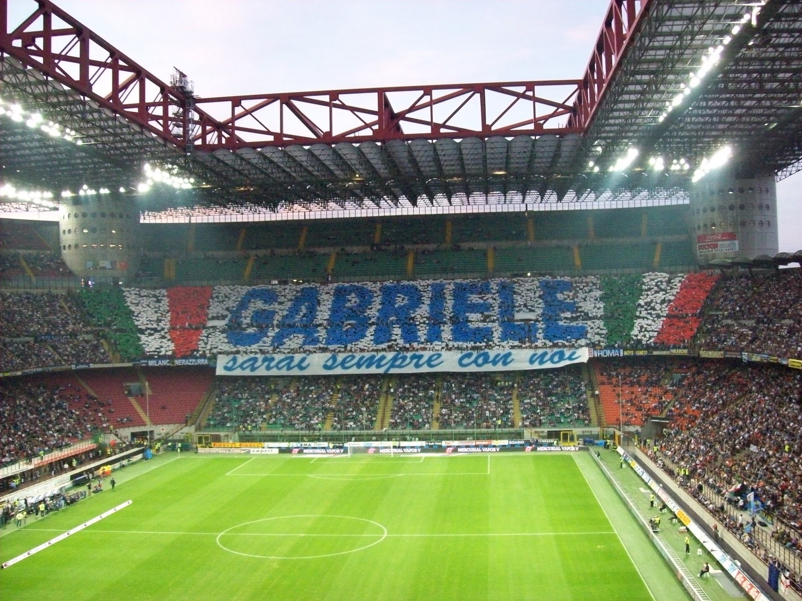 striscione curva inter gabriele sandri