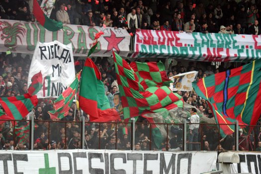 Video tifosi Ternana-Taranto coreografie stadio Liberati 25 febbraio 2012