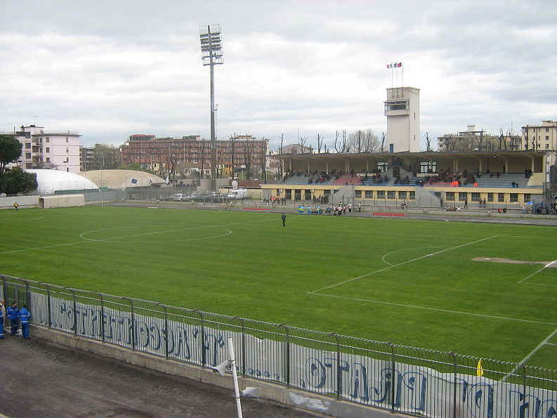 Prato-Spezia si gioca allo stadio Lungobisenzio che è agibile