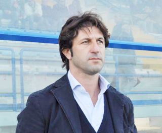 Viareggio-Avellino Rastelli cambia modulo?